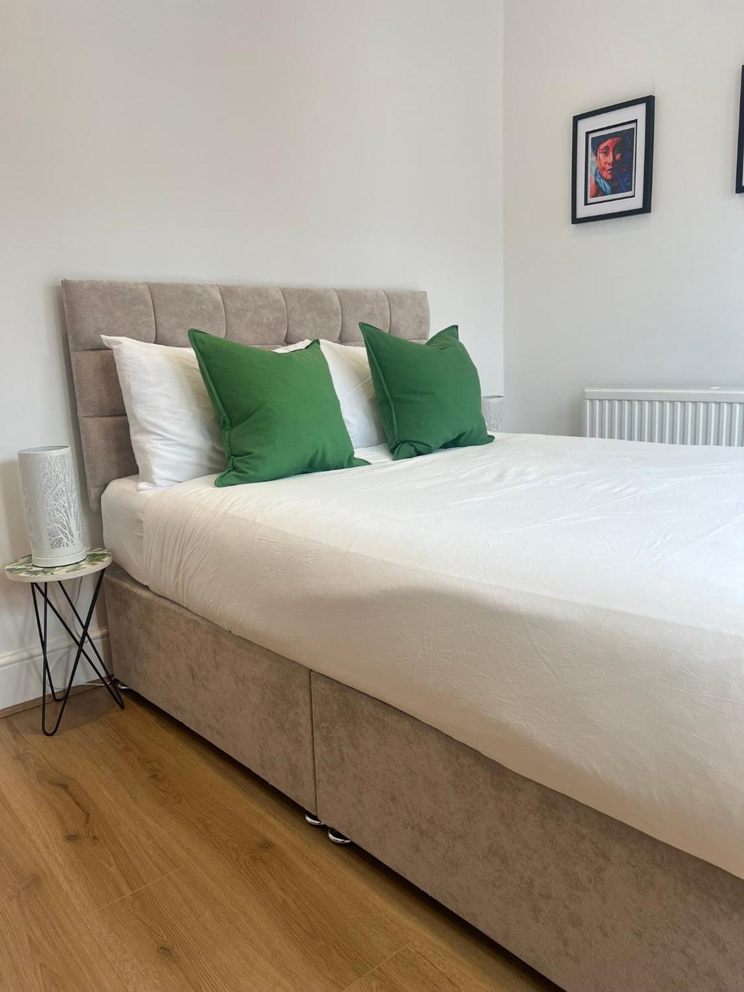 2025 Award Winner Liverpool Cherry House - 4 Bedrooms מראה חיצוני תמונה