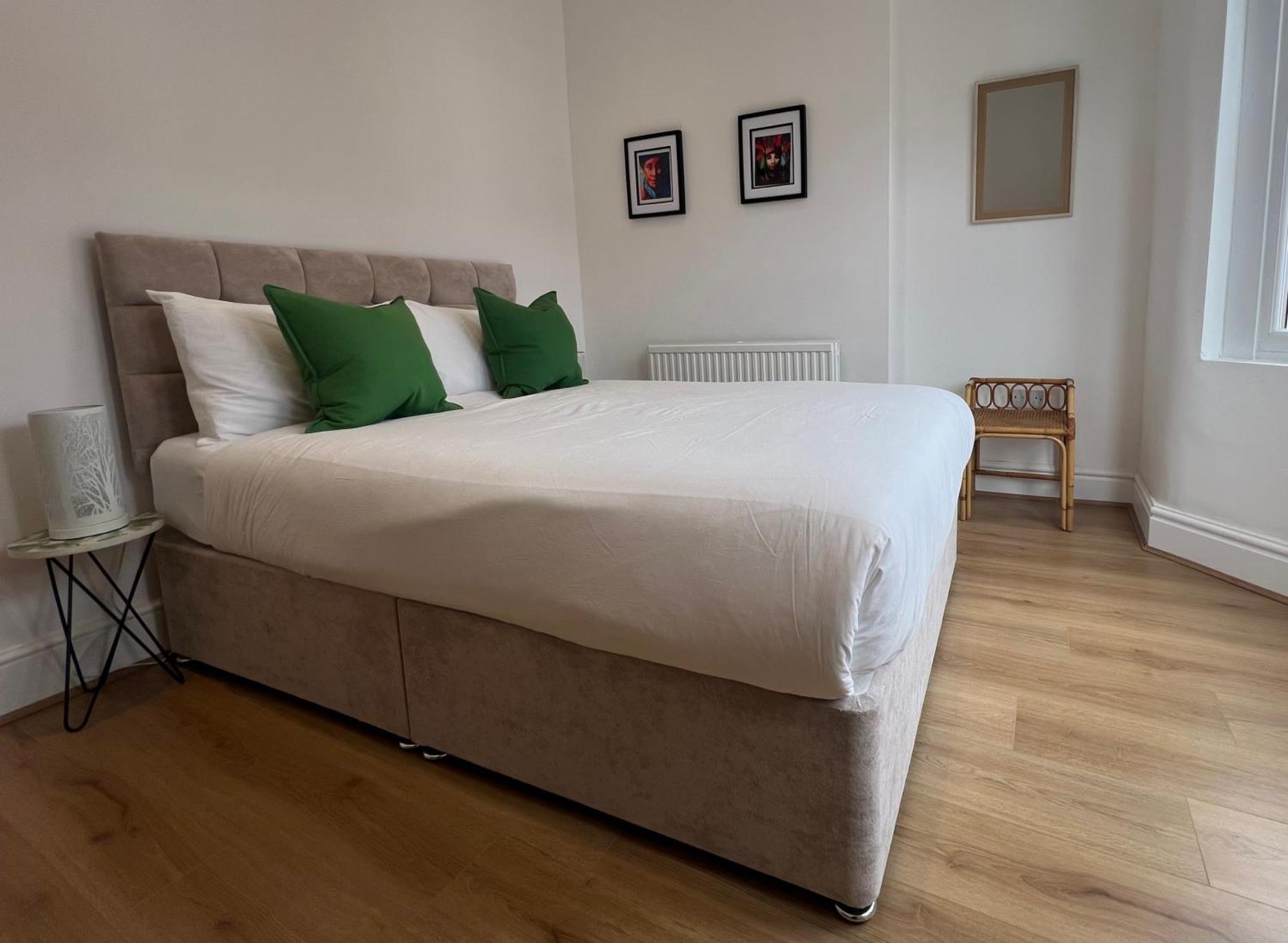 2025 Award Winner Liverpool Cherry House - 4 Bedrooms מראה חיצוני תמונה